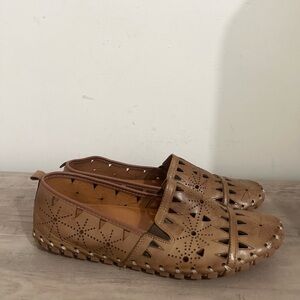 SPRING STEP FUSARO LOAFER SHOE size 42/10.5/11 laser cut slip ons